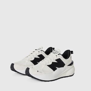 Figs New Balance 3447